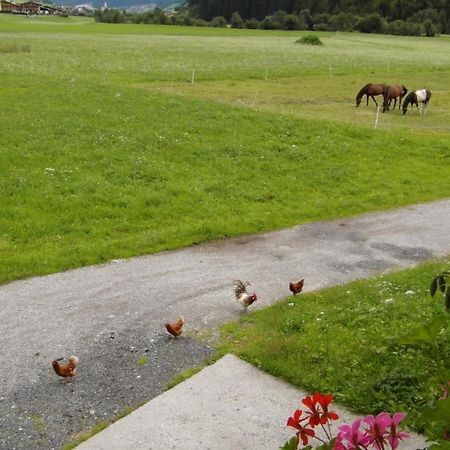 Luenerhof Pensionat Neustift im Stubaital Rum bild